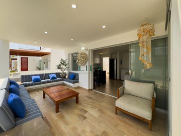 Exclusiva Casa en primera Fila de 2 pisos en Condominio Playa Azul Km 125