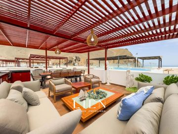 Exclusiva Casa en primera Fila de 2 pisos en Condominio Playa Azul Km 125
