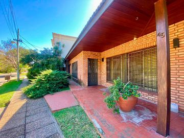 Casa 5 ambientes en Ciudad Evita - Barrio Alas