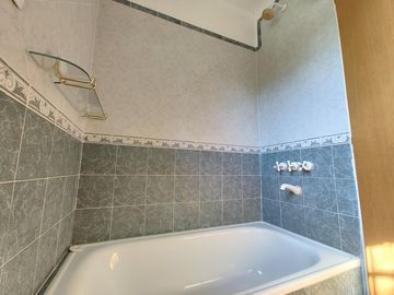 APTO CREDITO: casa en venta, 9 amb, Los Naranjos, Maschwitz