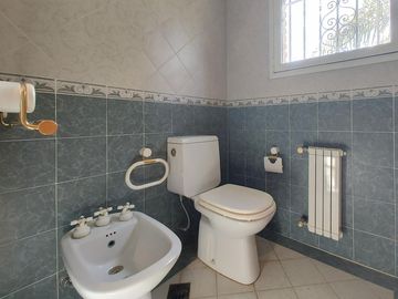 APTO CREDITO: casa en venta, 9 amb, Los Naranjos, Maschwitz