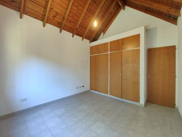 APTO CREDITO: casa en venta, 9 amb, Los Naranjos, Maschwitz