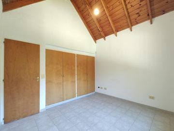 APTO CREDITO: casa en venta, 9 amb, Los Naranjos, Maschwitz