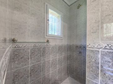 APTO CREDITO: casa en venta, 9 amb, Los Naranjos, Maschwitz