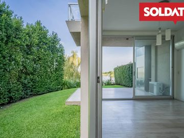 Venta departamento 4 ambientes con dep. Aqua Golf, Nordelta, vista lago, jardín propio Oportunidad.