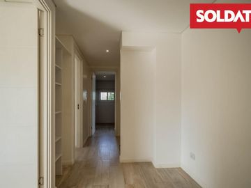 Venta departamento 4 ambientes con dep. Aqua Golf, Nordelta, vista lago, jardín propio Oportunidad.