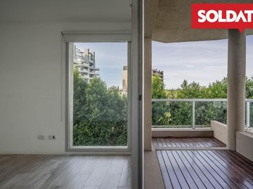 Venta departamento 4 ambientes con dep. Aqua Golf, Nordelta, vista lago, jardín propio Oportunidad.
