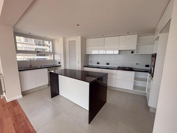 Departamento en venta en Zona Río, Rosario 3 dormitorios