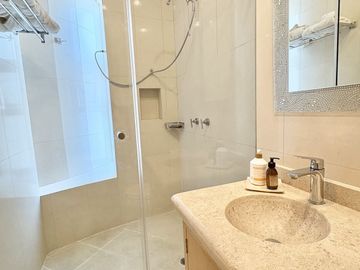 OPORTUNIDAD IMPECABLE CASA EN VENTA EN CONTADERO