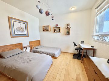 OPORTUNIDAD IMPECABLE CASA EN VENTA EN CONTADERO