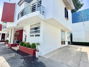 OPORTUNIDAD IMPECABLE CASA EN VENTA EN CONTADERO