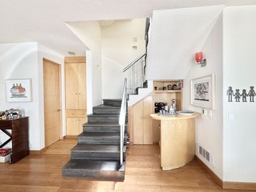 OPORTUNIDAD IMPECABLE CASA EN VENTA EN CONTADERO