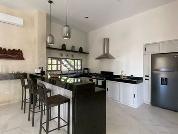 Casa en venta tipo hacienda de un piso 4 recamaras en  Mérida Yucatán.
