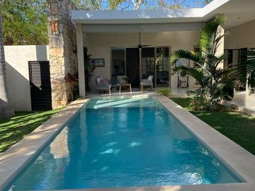 Casa en venta tipo hacienda de un piso 4 recamaras en  Mérida Yucatán.