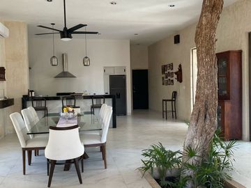 Casa en venta tipo hacienda de un piso 4 recamaras en  Mérida Yucatán.