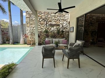 Casa en venta tipo hacienda de un piso 4 recamaras en  Mérida Yucatán.