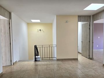 CASA EN VENTA - TORRE DE PIEDRA GRAN RESERVA