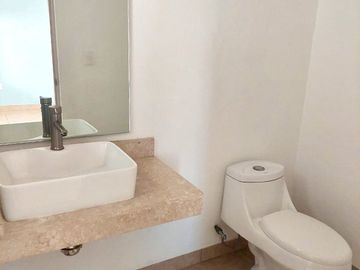 CASA EN VENTA - TORRE DE PIEDRA GRAN RESERVA
