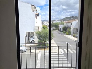 CASA EN VENTA - TORRE DE PIEDRA GRAN RESERVA