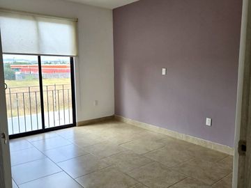 CASA EN VENTA - TORRE DE PIEDRA GRAN RESERVA