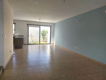 CASA EN VENTA - TORRE DE PIEDRA GRAN RESERVA