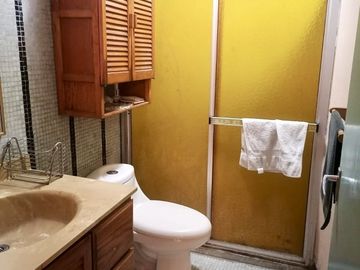 VENTA DE CASA EN VALLE DORADO