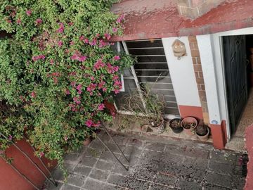 VENTA DE CASA EN VALLE DORADO