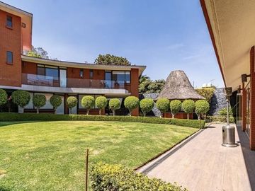 Casa en Venta Serranía Jardines del Pedregal de San Angel (frente Perisur)