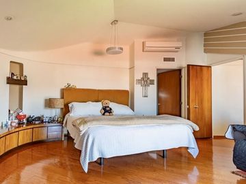 Casa en Venta Serranía Jardines del Pedregal de San Angel (frente Perisur)