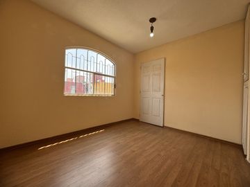 CASA EN VENTA EN PASEOS DEL VALLE III, TOLUCA CON AMPLIACIÓN