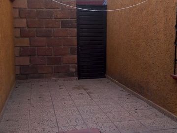 Se vende o se Renta Casa sola en Toluca