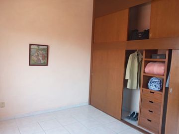 Se vende o se Renta Casa sola en Toluca