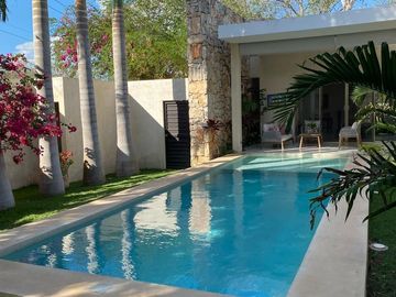 Casa en venta una Planta Mérida Yucatán, Yaaxché Dzibilchaltún