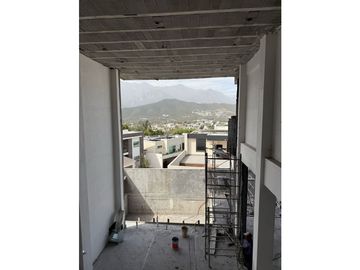 RESIDENCIA EN VENTA LA HERRADURA CLUB DE GOLF