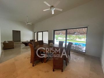 INCREÍBLE CASA EN VENTA EN FRACC. CAMPESTRE FRENTE AL RÍO EN SANTIAGO DE LA PEÑA, TUXPAN