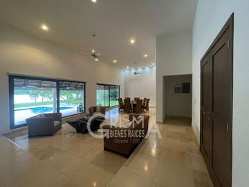 INCREÍBLE CASA EN VENTA EN FRACC. CAMPESTRE FRENTE AL RÍO EN SANTIAGO DE LA PEÑA, TUXPAN