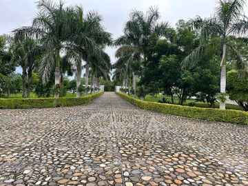 INCREÍBLE CASA EN VENTA EN FRACC. CAMPESTRE FRENTE AL RÍO EN SANTIAGO DE LA PEÑA, TUXPAN