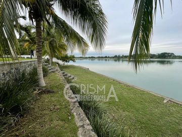 INCREÍBLE CASA EN VENTA EN FRACC. CAMPESTRE FRENTE AL RÍO EN SANTIAGO DE LA PEÑA, TUXPAN