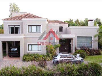 Casa en Campos De Alvarez