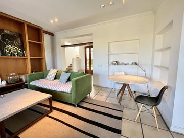 Casa al Lago  en Venta/Alquiler  en Santa Barbara!