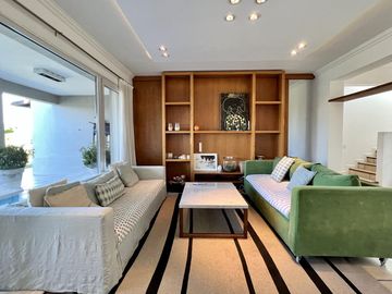 Casa al Lago  en Venta/Alquiler  en Santa Barbara!