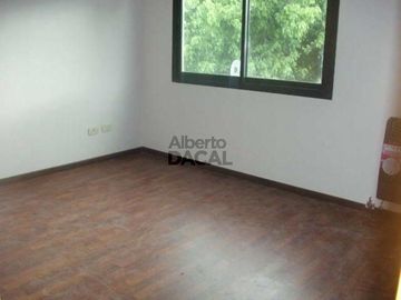 Casa en Venta en 133/50 y 52 La Plata - Alberto Dacal Propiedades