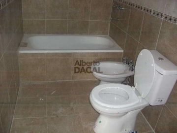Casa en Venta en 133/50 y 52 La Plata - Alberto Dacal Propiedades