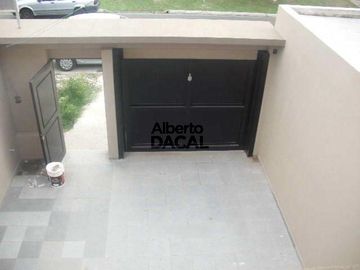 Casa en Venta en 133/50 y 52 La Plata - Alberto Dacal Propiedades