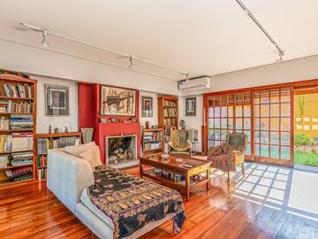 TRIPLEX - VENTA - 6 AMB - SUITE - PATIO - COCHERAS - COGHLAN