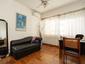Duplex en venta 5 ambientes al frente en Palermo