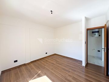 Venta departamento 2 ambientes en Lomas del Mirador (1ºA)
