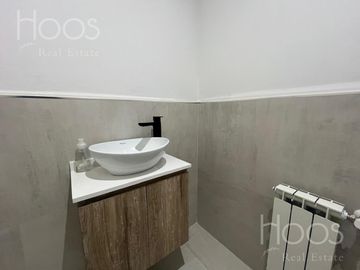 Casa Minimalista 5 ambientes en Castelar Norte
