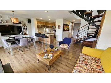 VENDO CASA EN ZIPAQUIRA ENTRELOMAS CLUB HOUSE (IC)