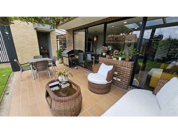 VENDO CASA EN ZIPAQUIRA ENTRELOMAS CLUB HOUSE (IC)